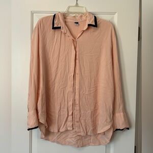Old Navy Pale Pink Casual Button-Down Shirt with Black Accents